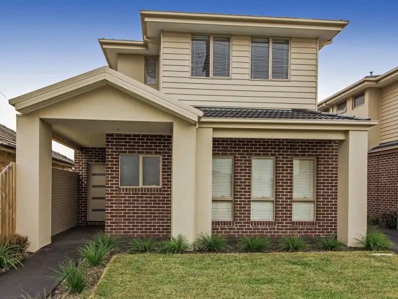 Main view of Homely unit listing, 1/12 Henry Street, St Albans VIC 3021
