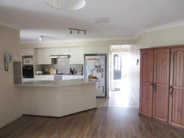 Fourth view of Homely house listing, 11 Cahill Place, Goulburn NSW 2580