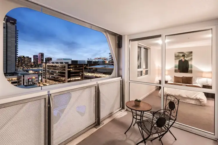 1004/55 Merchant Street, Docklands VIC 3008