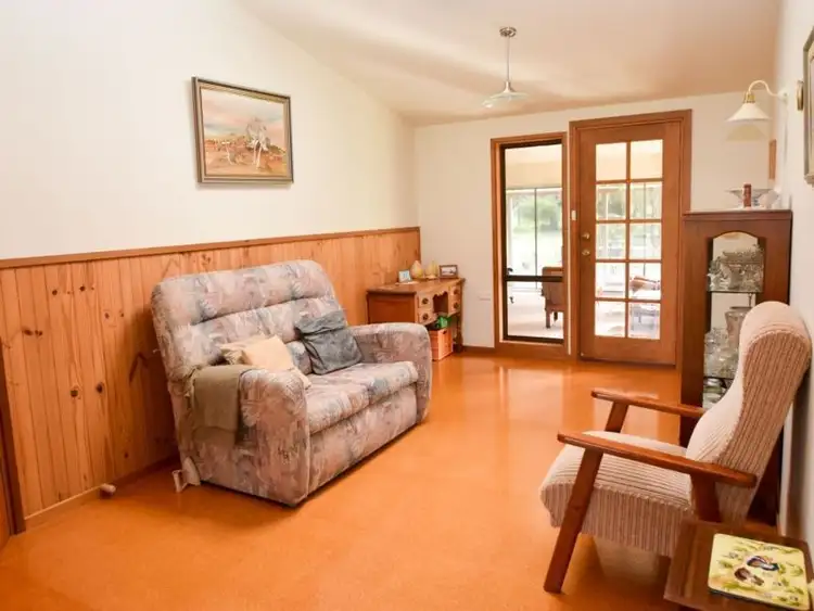 Fifth view of Homely house listing, 9 Waldara Drive, Wangaratta VIC 3677