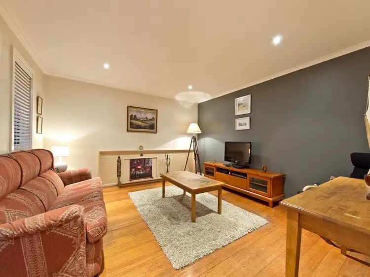 Sixth view of Homely house listing, 2 Madeira Court, Frankston VIC 3199