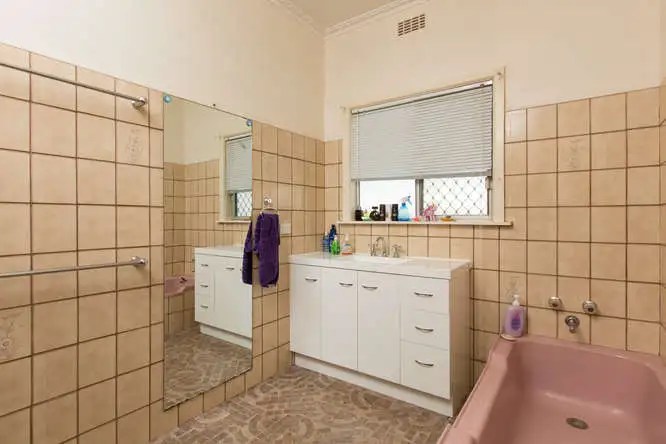Sixth view of Homely house listing, 26 Walnut Avenue, Mildura VIC 3500