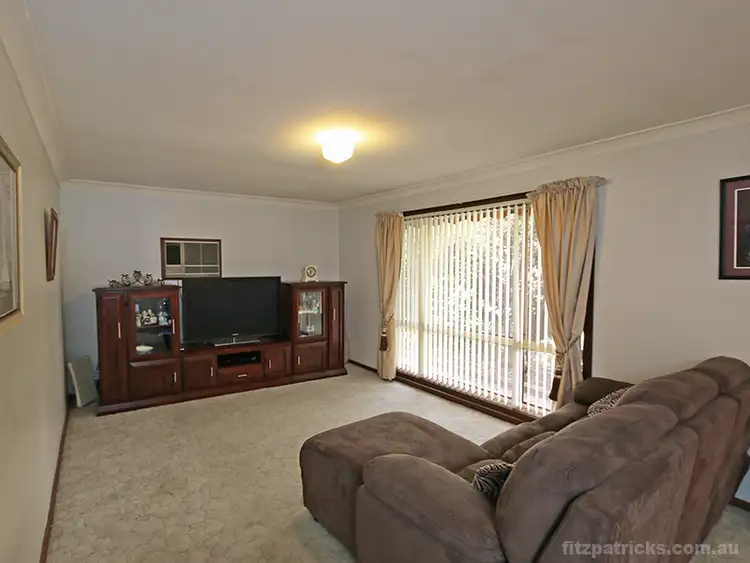 Fourth view of Homely house listing, 4 Elanora Place, Glenfield Park NSW 2650