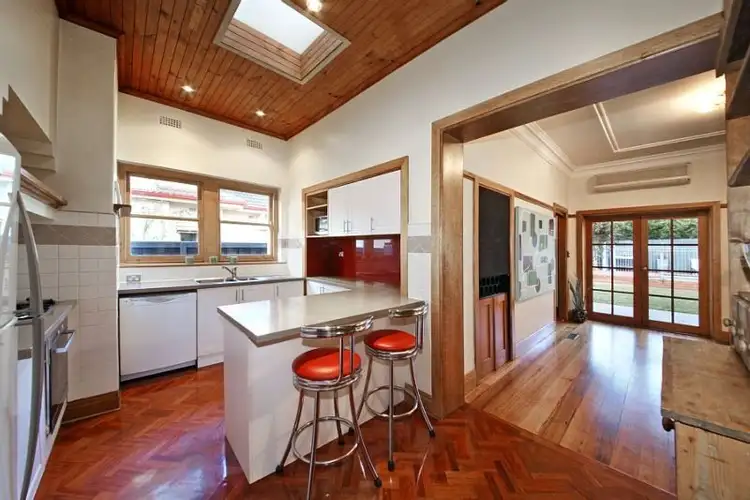Fourth view of Homely house listing, 34 Murrumbeena Crescent, Murrumbeena VIC 3163