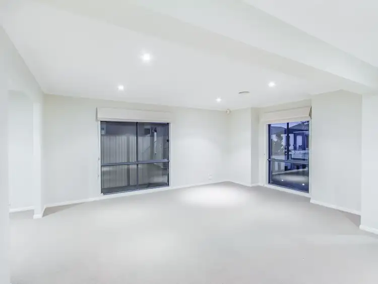 Second view of Homely house listing, 62 Knightsbridge Drive, Tarneit VIC 3029