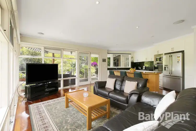 Fifth view of Homely house listing, 8 Wadham Parade, Mount Waverley VIC 3149