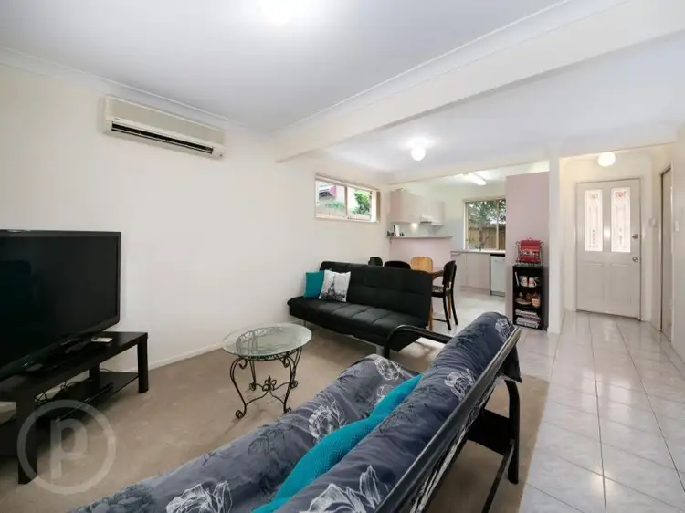 Third view of Homely townhouse listing, 4/547 Oxley Road, Sherwood QLD 4075