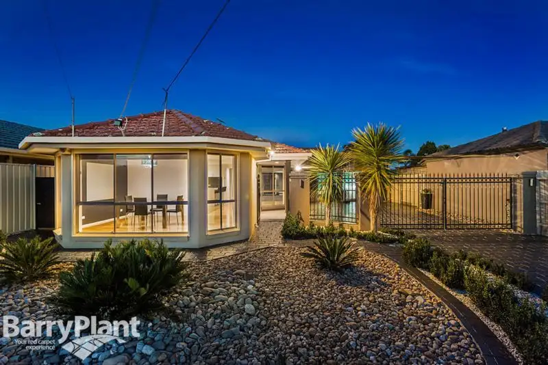 Main view of Homely house listing, 53 Knightsbridge Avenue, Altona Meadows VIC 3028