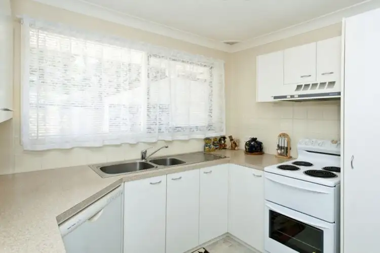 Fifth view of Homely house listing, 10 Kingsford Smith Close, Raymond Terrace NSW 2324