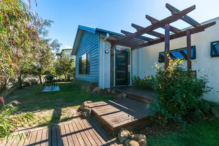 2 Seaview Rise, Jan Juc VIC 3228