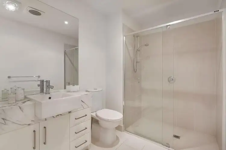 Sixth view of Homely apartment listing, 4/765-767 Doncaster Road, Doncaster VIC 3108