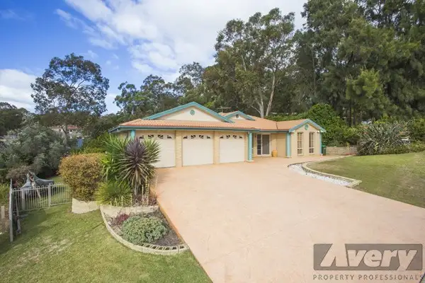 19 Jabiru Street, Carey Bay NSW 2283