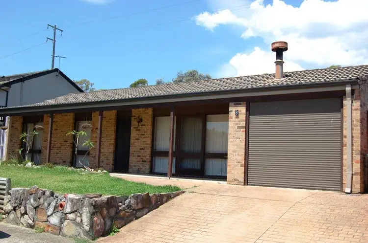 8 Yara Close