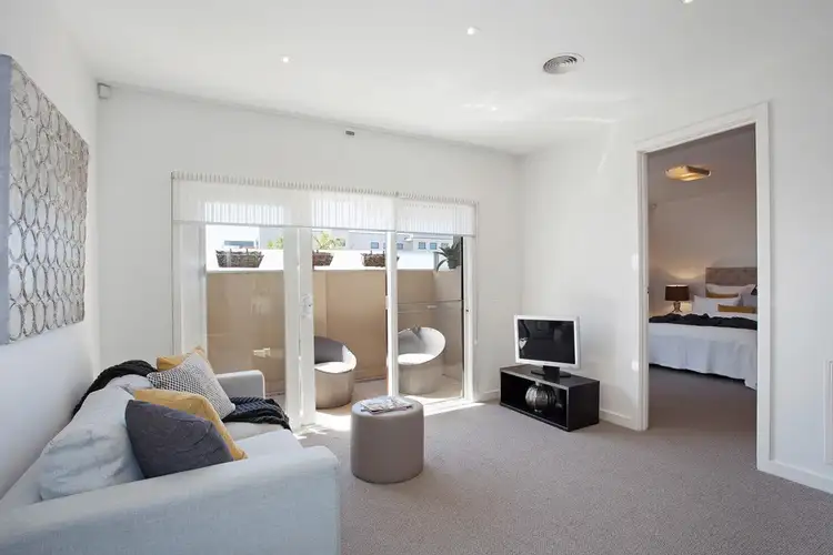 Sixth view of Homely townhouse listing, 2a Lockhart Street, Caulfield VIC 3162