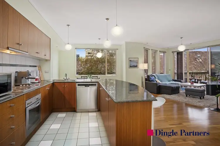 213/23 Queens Road, Melbourne VIC 3004