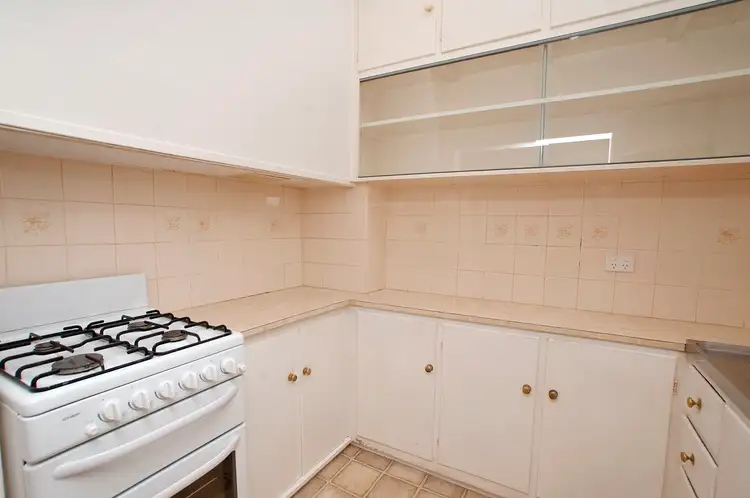 Fifth view of Homely house listing, 8 Dundas Street, Wangaratta VIC 3677