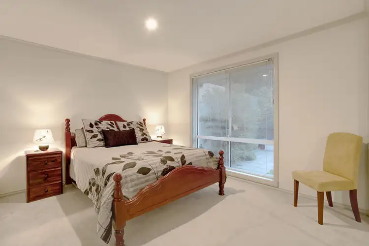 Fifth view of Homely villa listing, 2/37 Thornhill Drive, Keilor Downs VIC 3038