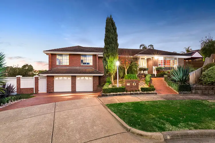 7 Applegum Grove, Doncaster East VIC 3109