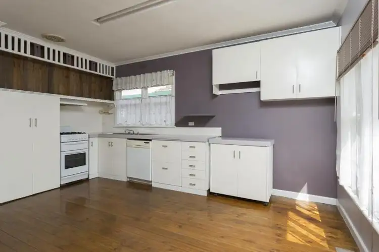 Third view of Homely house listing, 180 Holdsworth Road, North Bendigo VIC 3550