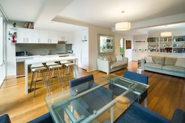 Second view of Homely apartment listing, 4/7 Hawthorn Grove, Hawthorn VIC 3122