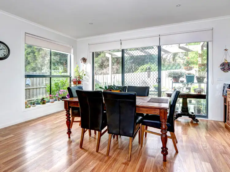 Sixth view of Homely townhouse listing, 4/102-104 Hillcrest Road, Frankston VIC 3199