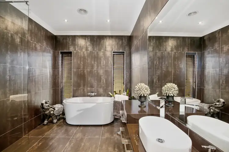 Fifth view of Homely house listing, 8 Newbery Chase, Yea VIC 3717