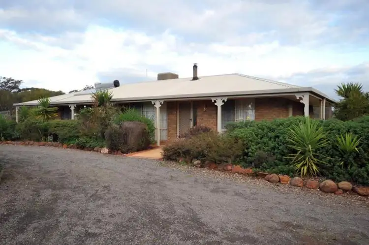 899 Bendigo - St Arnaud Road, Marong VIC 3515