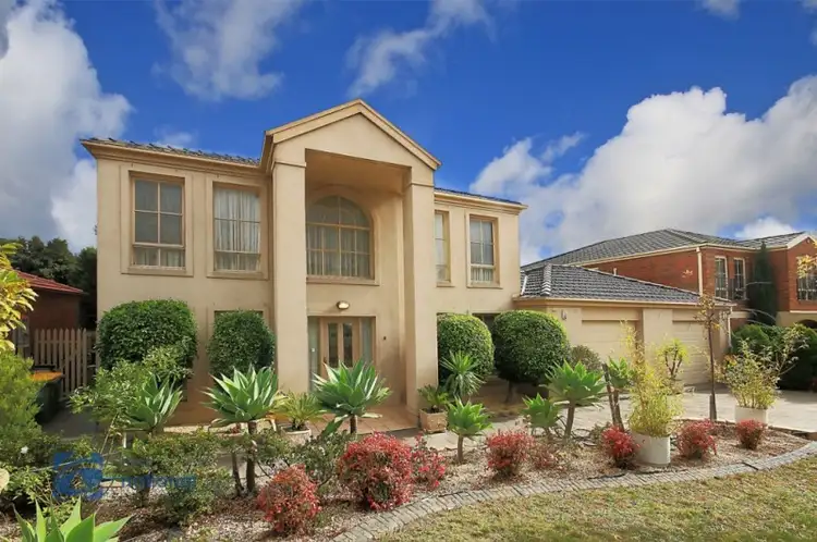 17 The Croft, Lysterfield VIC 3156