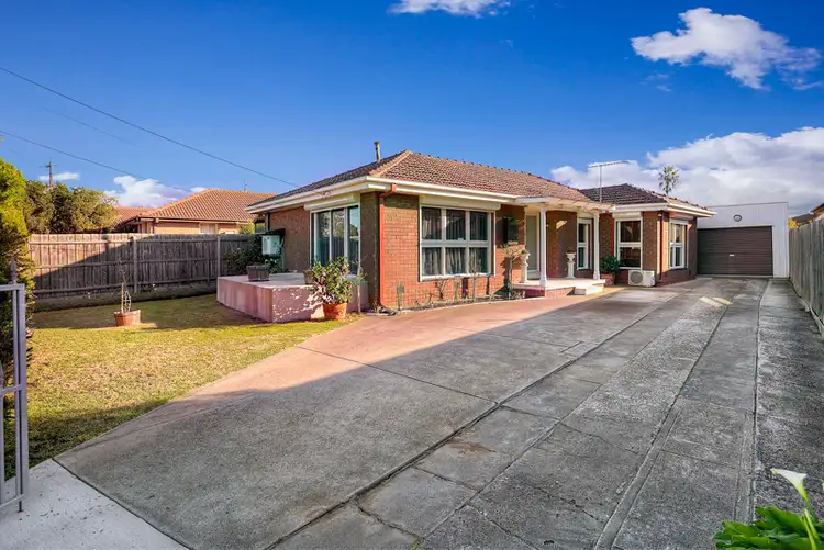 120 Gillespie Road, Kings Park VIC 3021