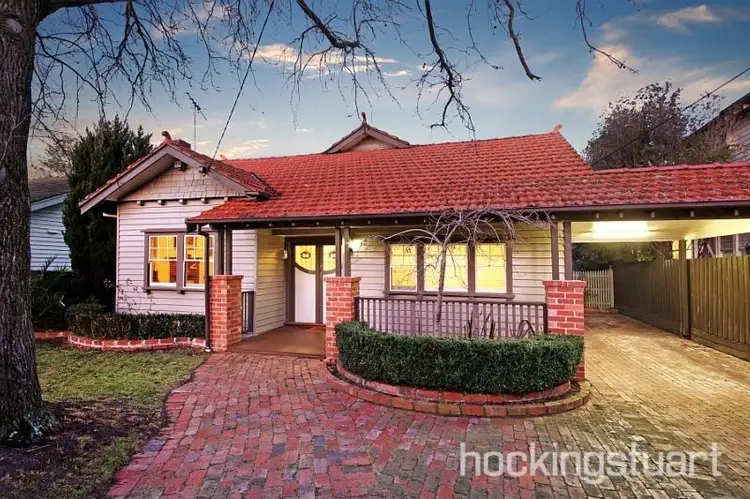 16 Anne Street, Mckinnon VIC 3204