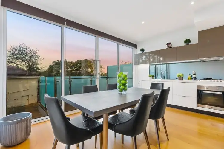 Fourth view of Homely townhouse listing, 5/362 Belmore Road, Balwyn VIC 3103