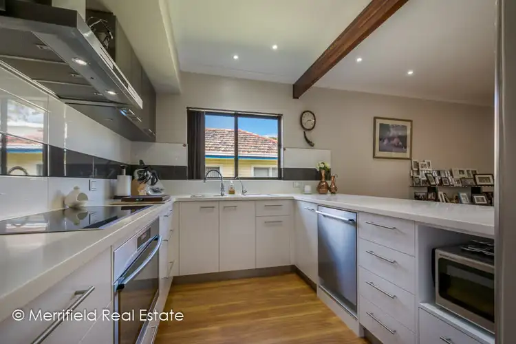 Fifth view of Homely house listing, 17 Robert Street, Mount Clarence WA 6330