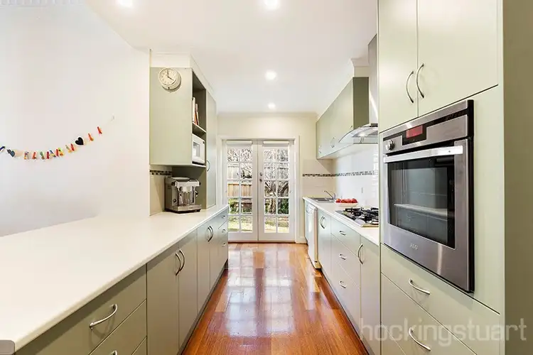 Sixth view of Homely house listing, 2/27 Summerhill Road, Glen Iris VIC 3146