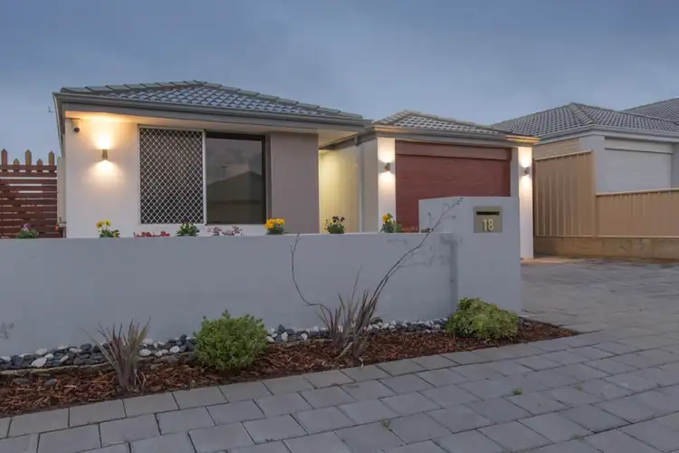 18 Dunkirk Link, Girrawheen WA 6064