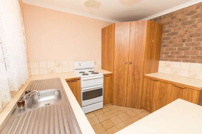 Third view of Homely house listing, 9 Elinda Court, Red Cliffs VIC 3496