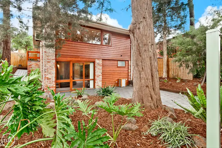 House 3/141 Sherbourne Road, Montmorency VIC 3094