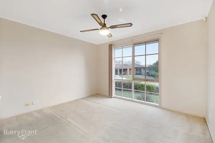 Sixth view of Homely house listing, 4 Fusco Terrace, Berwick VIC 3806