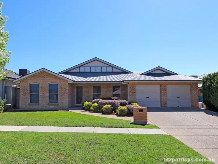 38 Barrima Drive, Glenfield Park NSW 2650