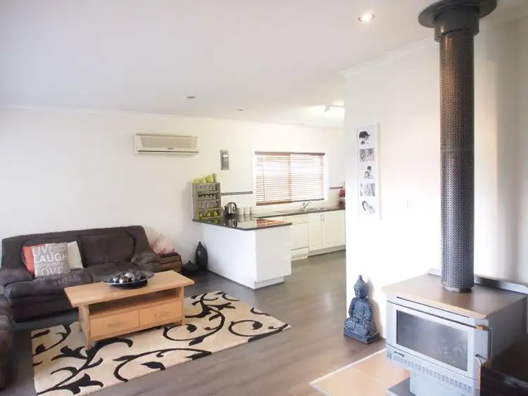 Fifth view of Homely house listing, 5 Hoyt Street, Lindenow VIC 3865