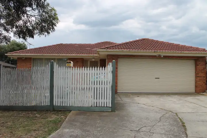 12A Bronhill Court, Cranbourne West VIC 3977