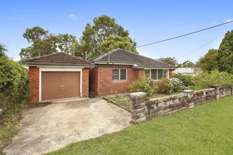 31 Trelawney St, Killarney Vale NSW 2261