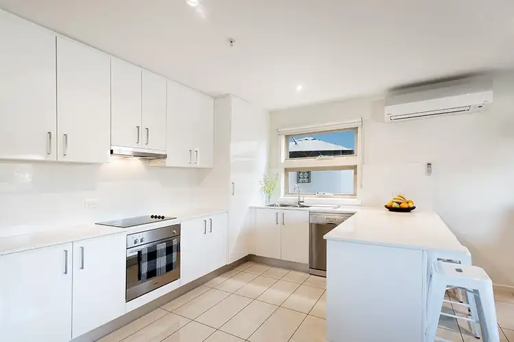 4/415 Highbury Road, Burwood VIC 3125