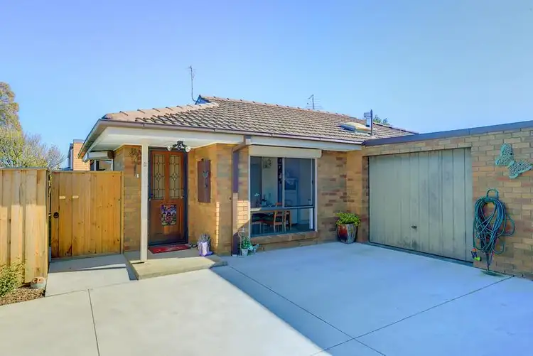 Main view of Homely unit listing, 2/61 Grandview Grove, Wendouree VIC 3355