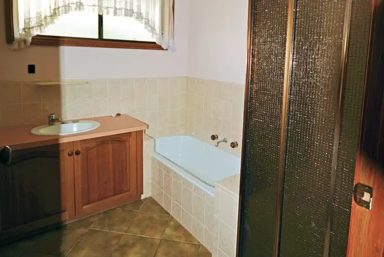 Sixth view of Homely house listing, 198 Bentinck Street, Portland VIC 3305