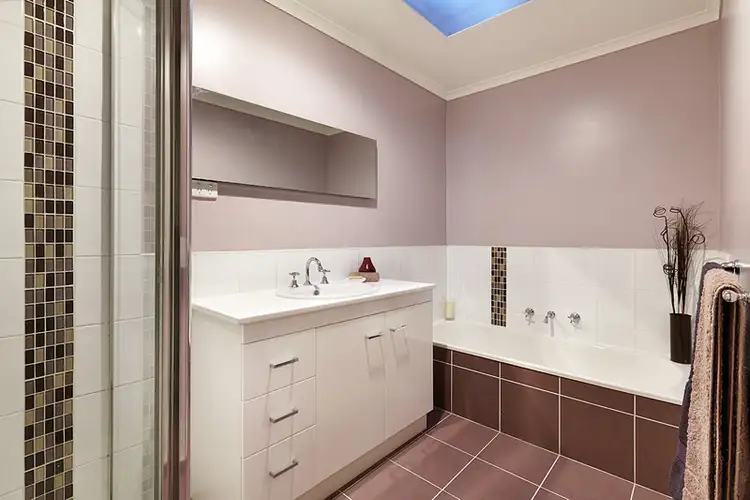 Sixth view of Homely house listing, 2 Nyora Road, Eltham VIC 3095