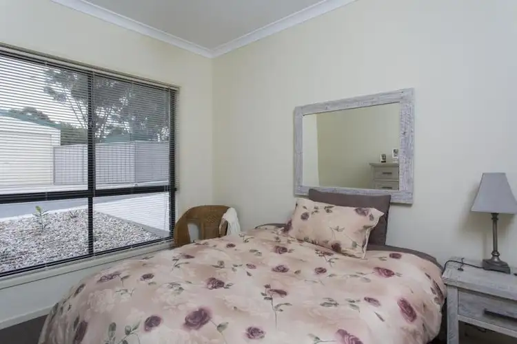Sixth view of Homely townhouse listing, 2/71 Allingham Street, Golden Square VIC 3555