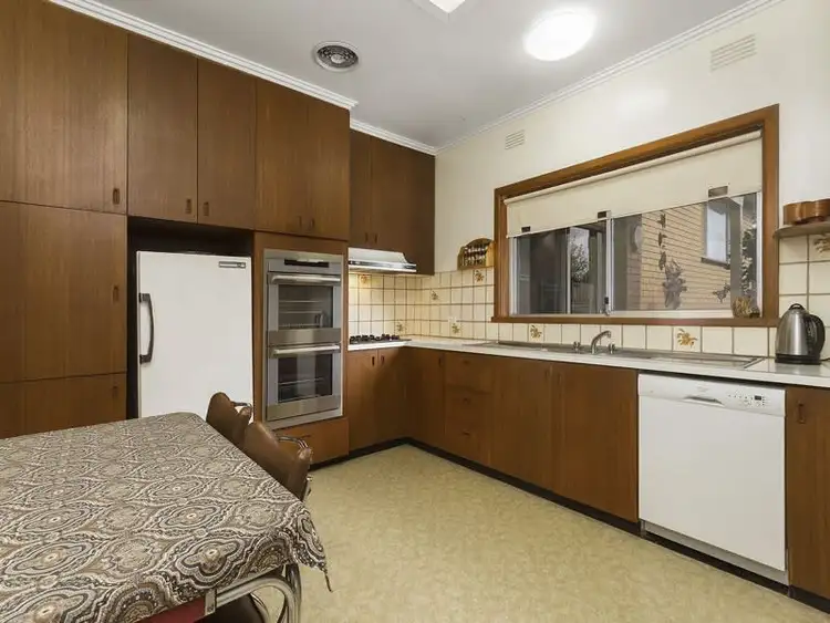 Sixth view of Homely house listing, 17 Wave Avenue, Mount Waverley VIC 3149