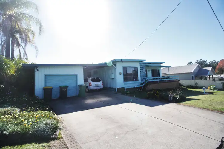 19 Armidale Street, Abermain NSW 2326