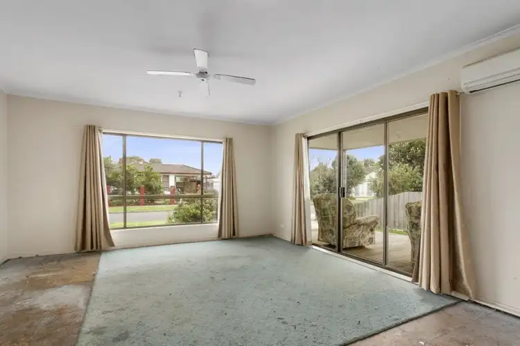 Second view of Homely house listing, 4 Cartledge Way, Sale VIC 3850