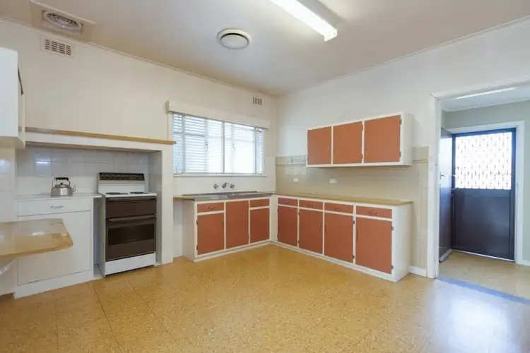 Fifth view of Homely house listing, 31 Hurtle Street, Lalor VIC 3075